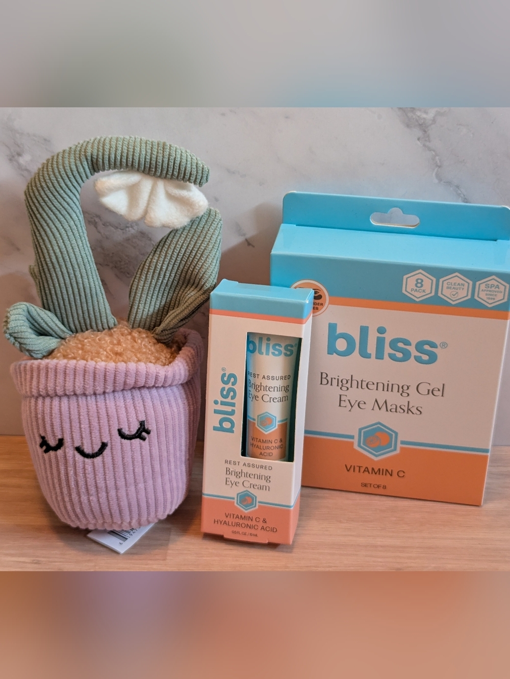 bliss Brightening Eye Duo & Plush Plant